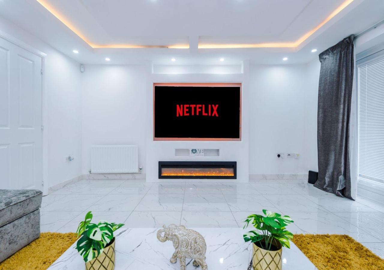 Luxury 3 Bedroom House Close To Manchester Center מראה חיצוני תמונה
